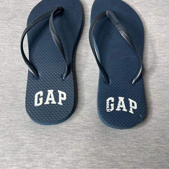 GAP Women’s Logo Flip Flops Sandals - Picture 6 of 7